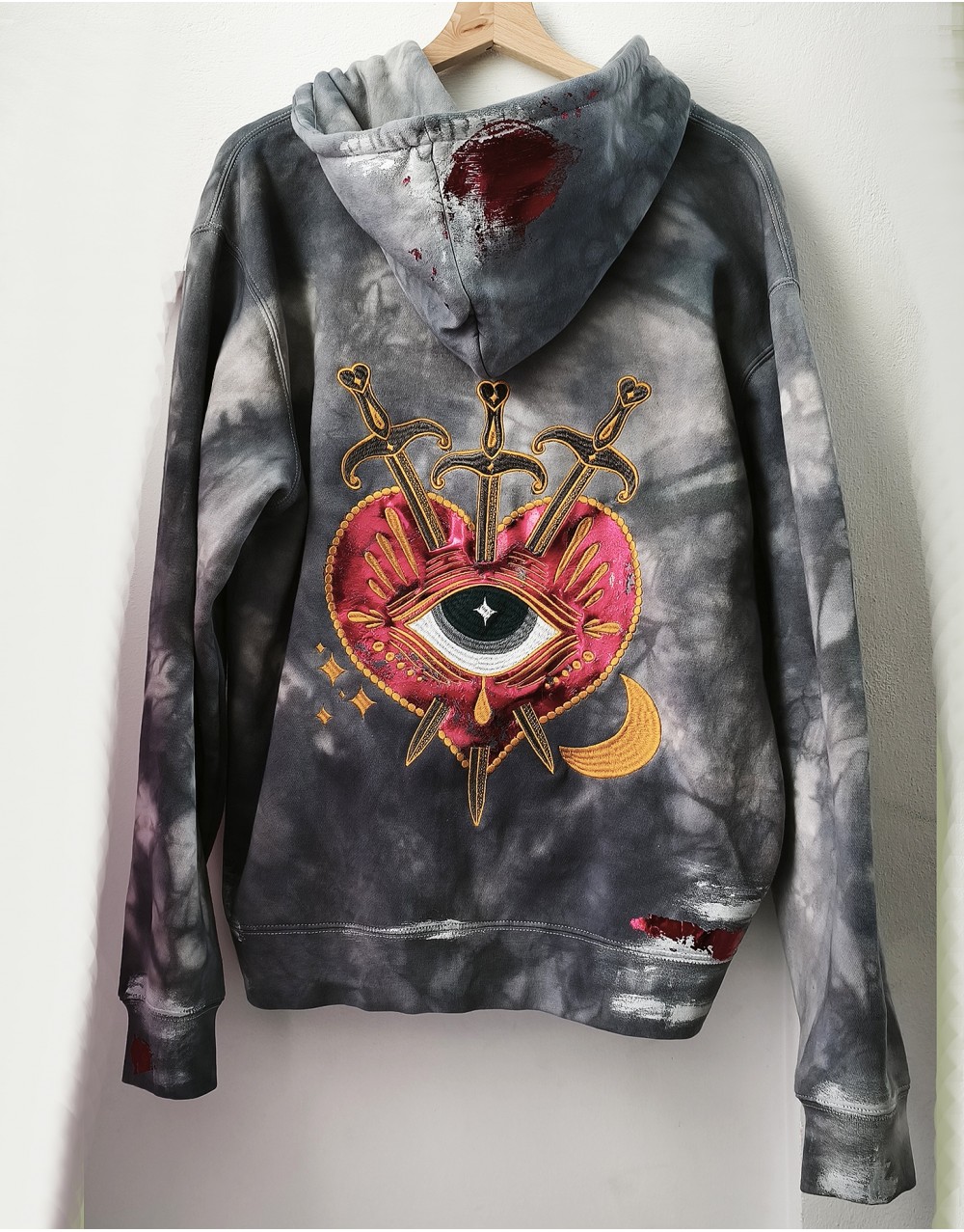 THREE OF SWORDS ZIP HOODIE